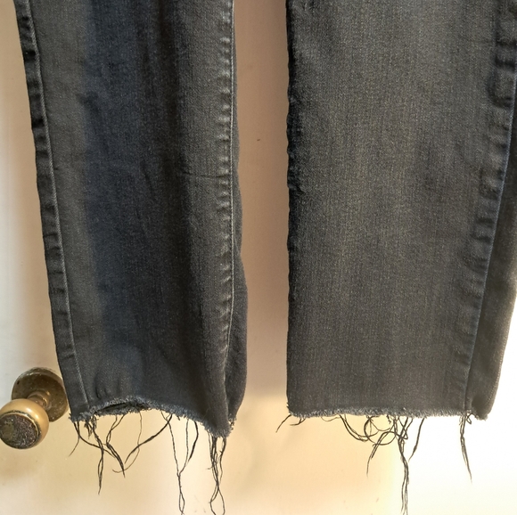 Size 4 black jeans - Picture 2 of 9